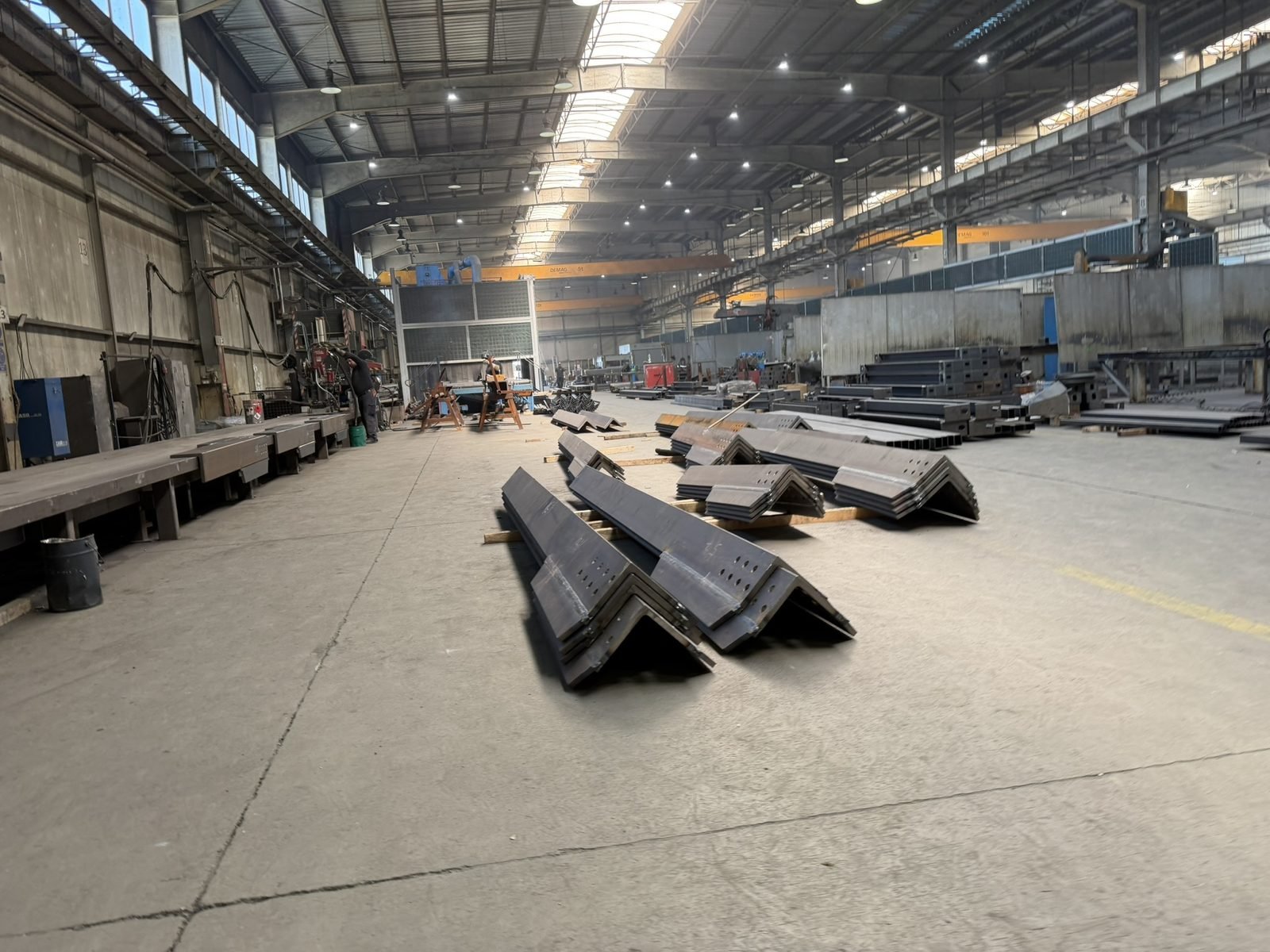 Roll-forming line at a STRUCT'it manufacturing partner (photo 2 of 2)