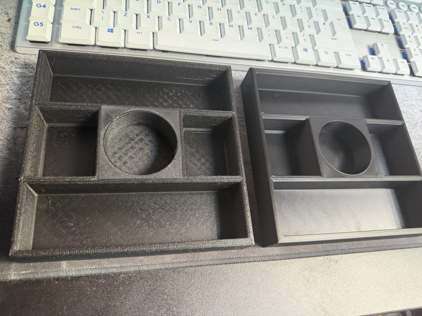 Comparison of printed organiser trays — good material vs poor material