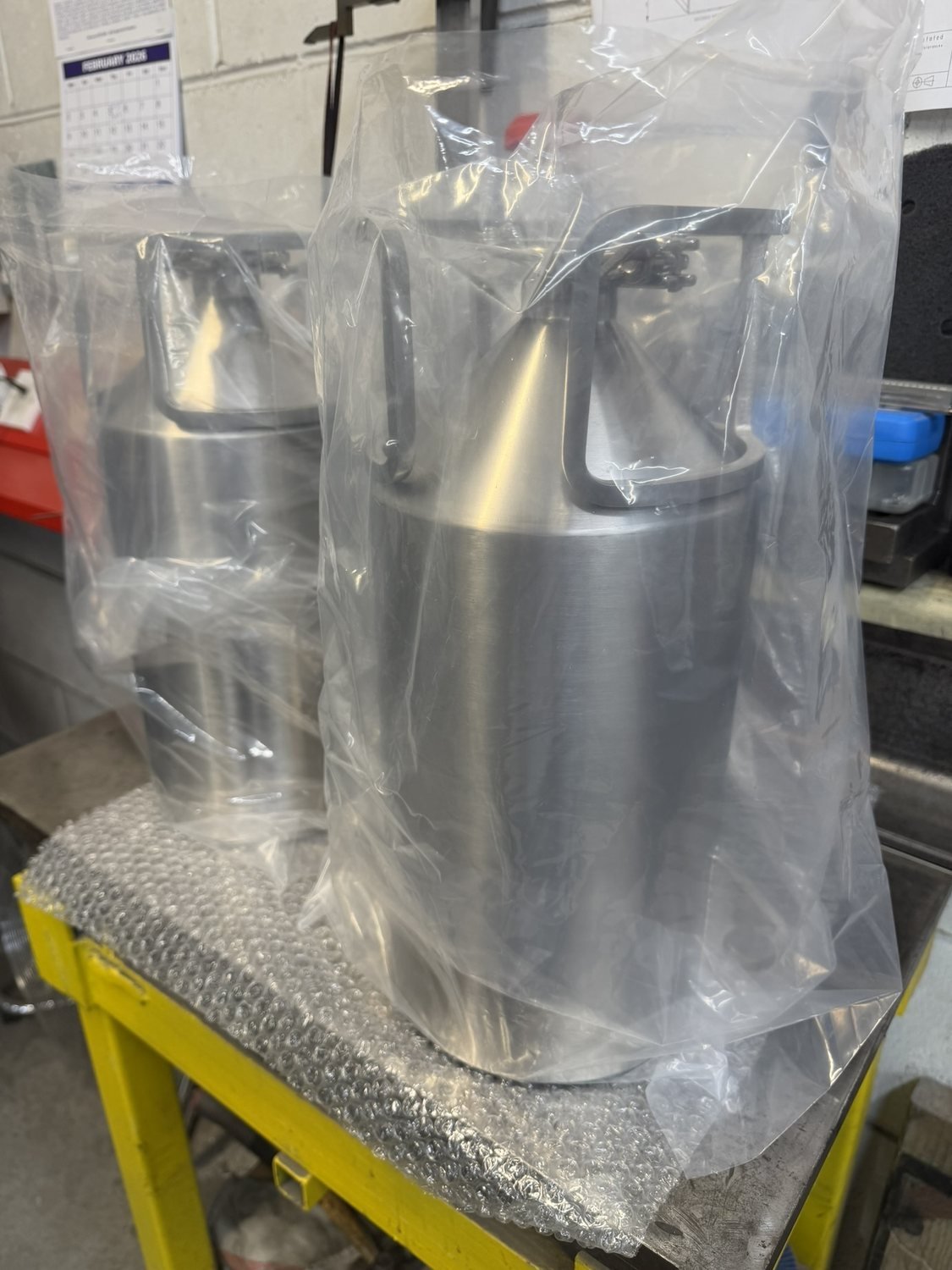 Stainless steel powder containers, 3D metal printed (photo 11 of 16)