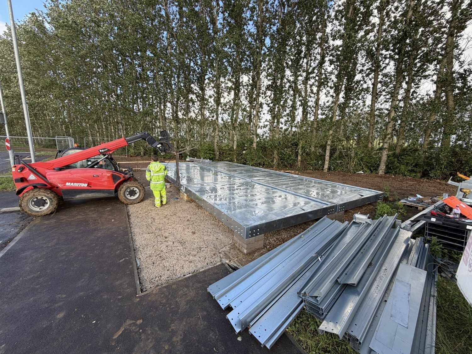 Modular steel frame components on the shop floor (photo 3 of 8)
